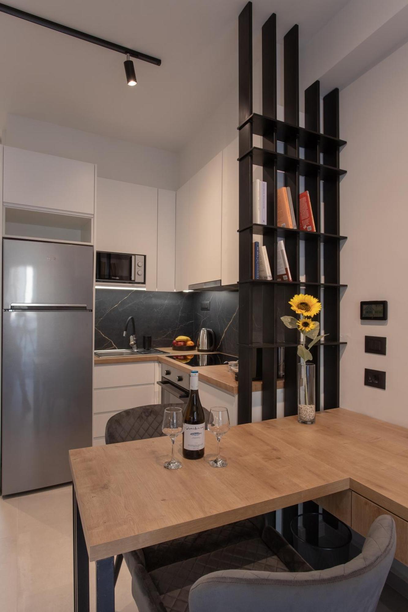Sunflower Smartliving Suites كاندية المظهر الخارجي الصورة
