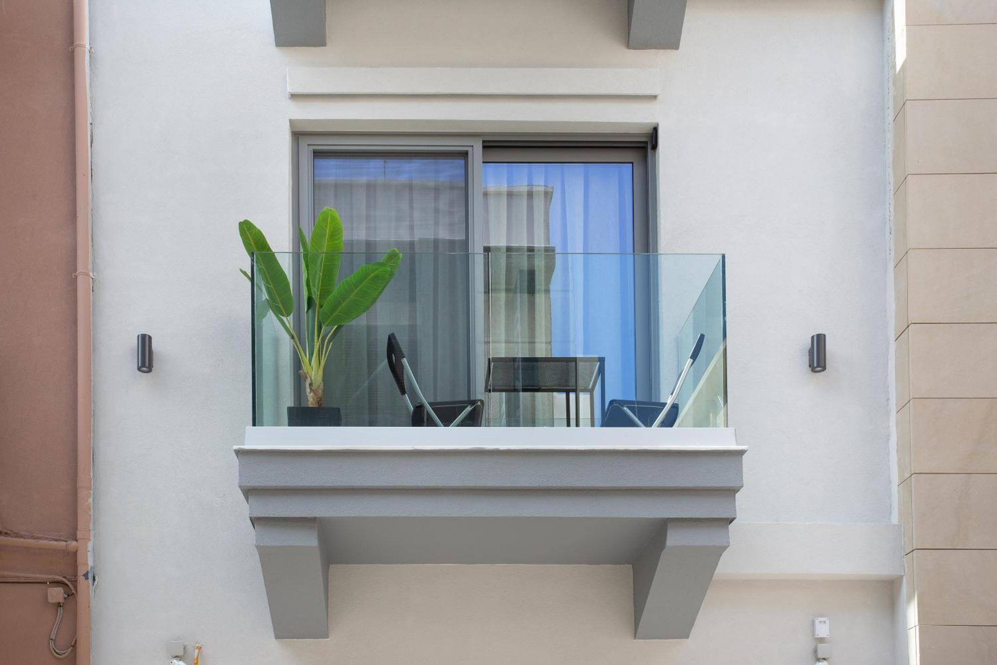 Sunflower Smartliving Suites كاندية المظهر الخارجي الصورة